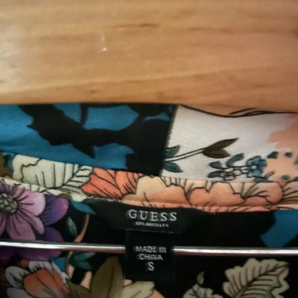 GUESS Shakira Floral Print Kimono Top Size Small Turquoise Pink - Picture 4 of 5